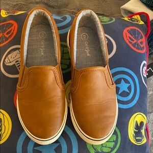 Cat & Jack Tan Slip-On Sneakers Size 2